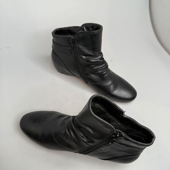 Baretraps Shera Bootie Women’s Size 8M Black Ankle Boots 1.5” Heel Comfort - Picture 7 of 16